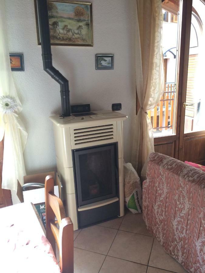 Chalet Con Piscina Garzeno Екстер'єр фото