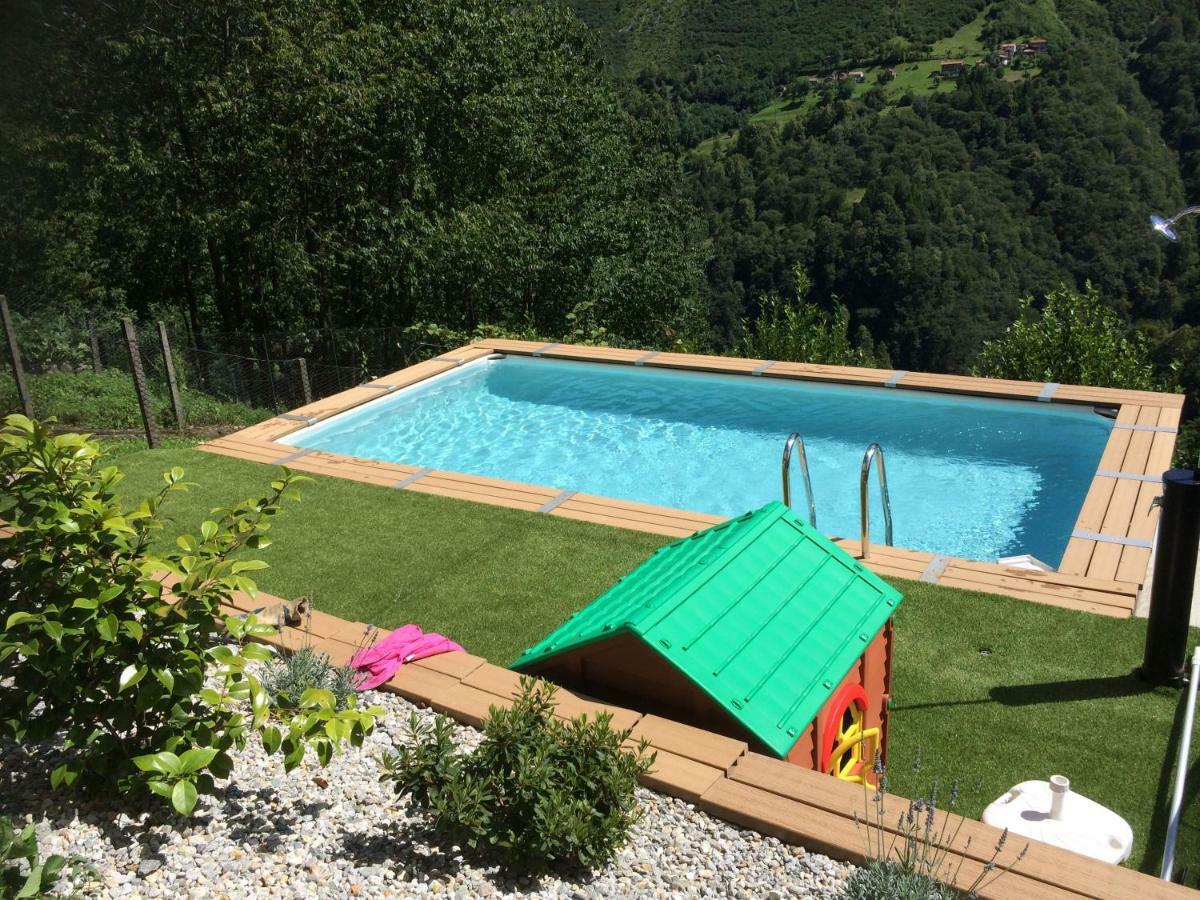 Chalet Con Piscina Garzeno Екстер'єр фото