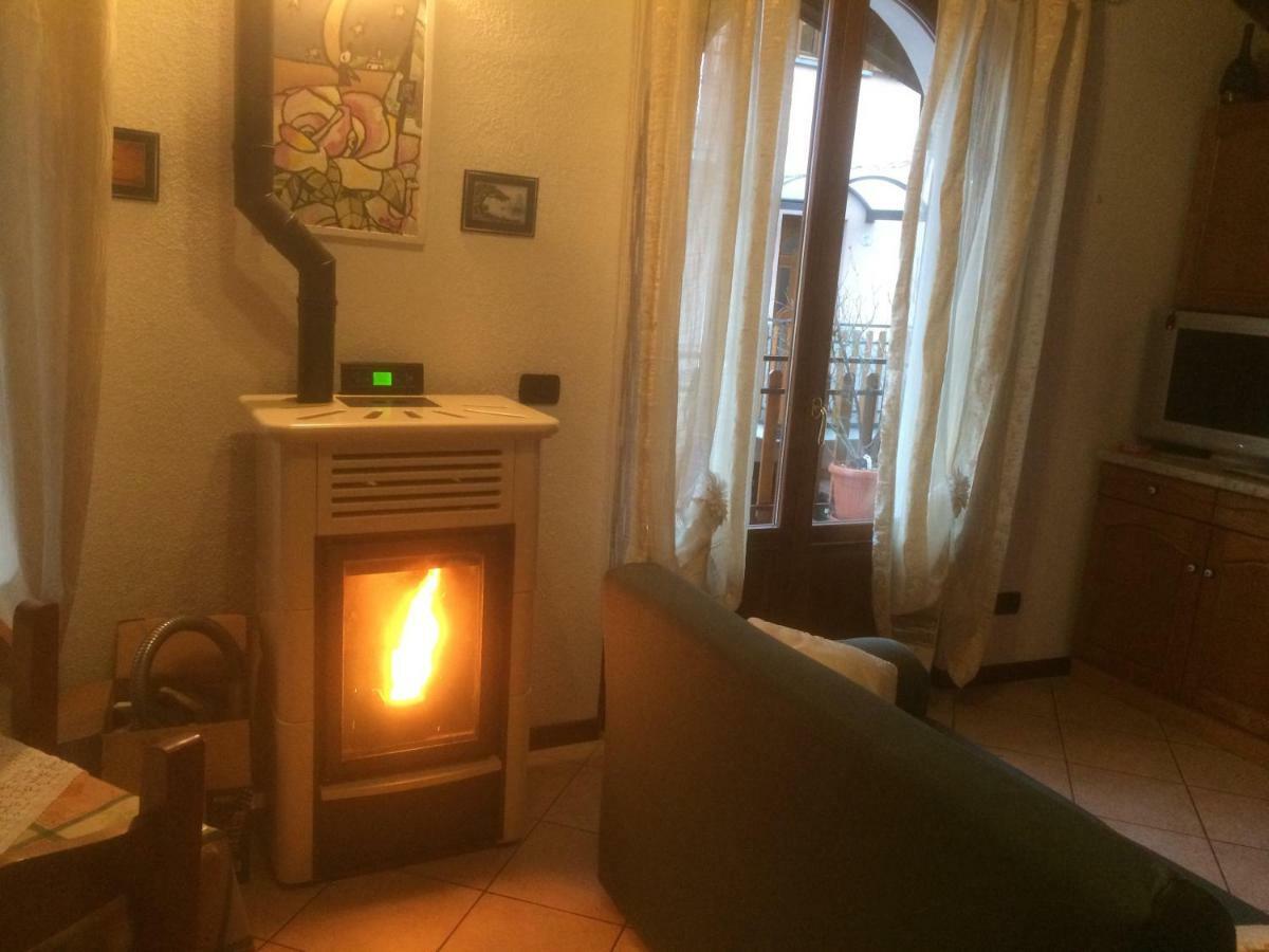 Chalet Con Piscina Garzeno Екстер'єр фото