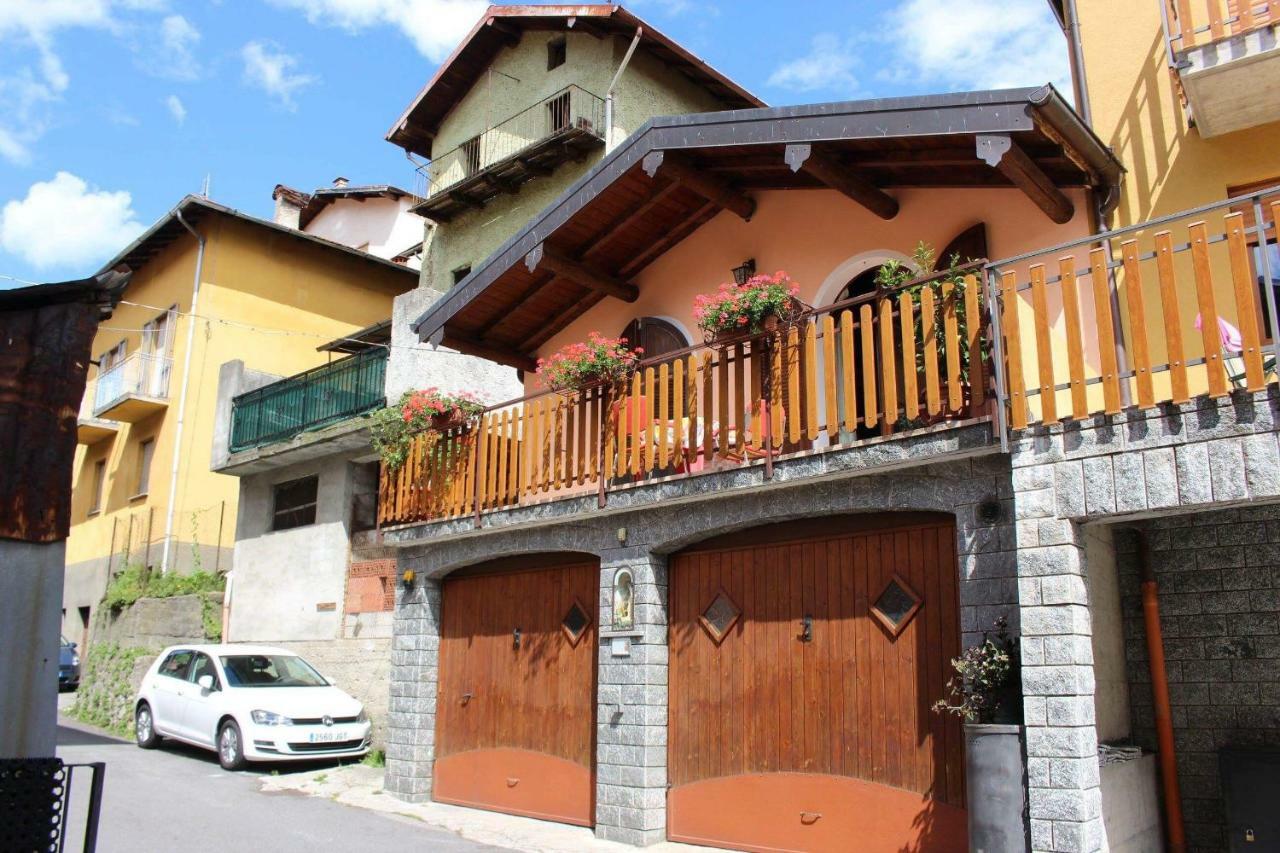 Chalet Con Piscina Garzeno Екстер'єр фото