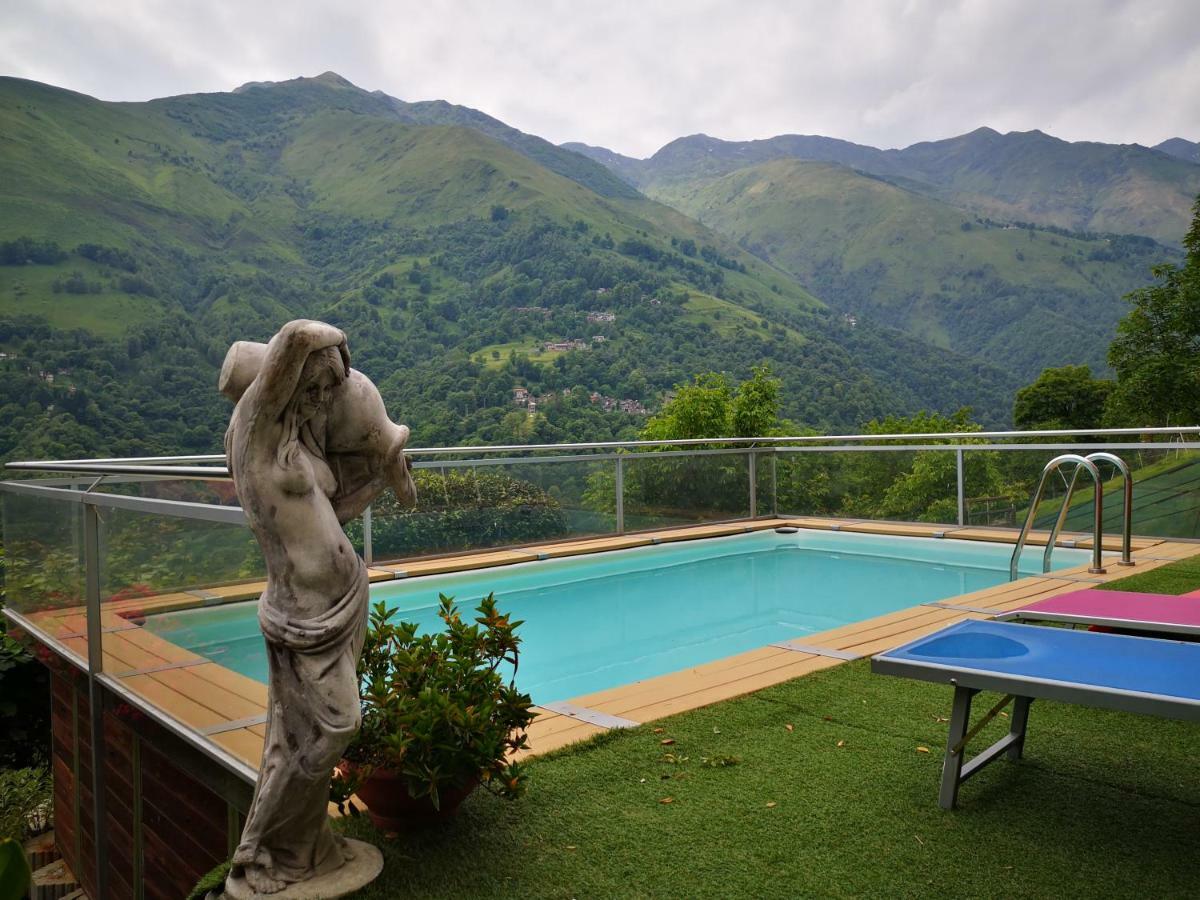 Chalet Con Piscina Garzeno Екстер'єр фото